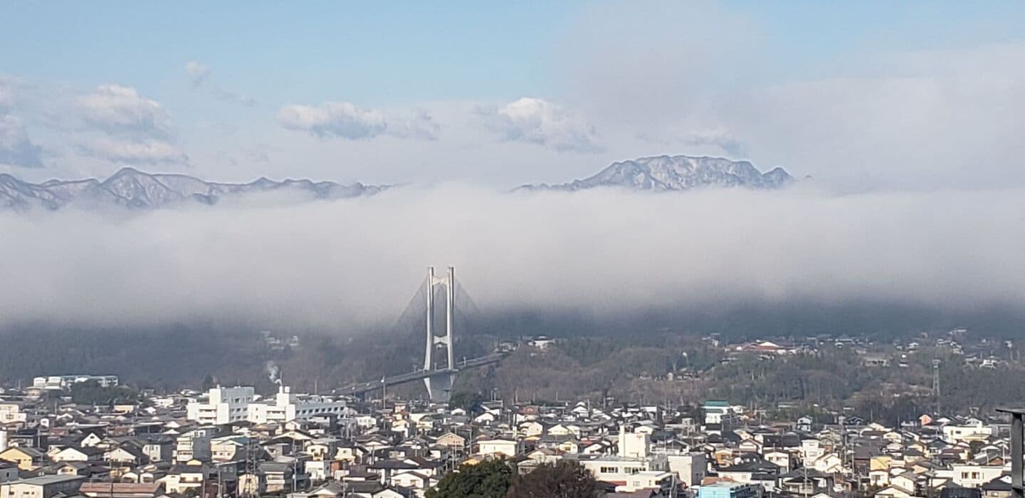 No.53　雲海の両神山を望む