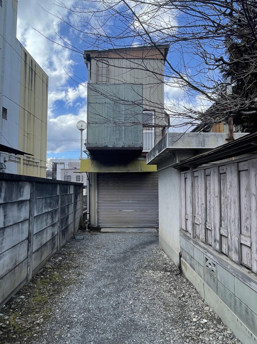 色合いが素敵、路地。